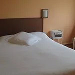 Logis L'auberge Du Gros 2*