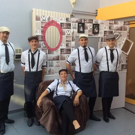 Gasthof Logis L'auberge Du Gros 2*