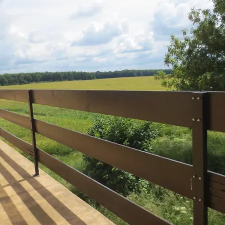 Estalagem Logis L'auberge Du Gros 2*