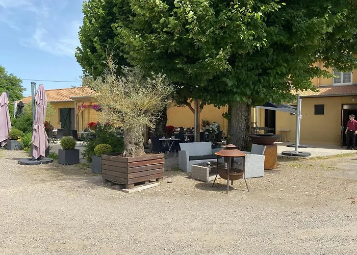 Logis L'auberge Du Gros 宾馆