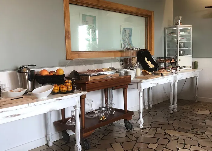 Logis L'auberge Du Gros 宾馆