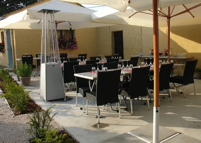 Logis L'auberge Du Gros 宾馆