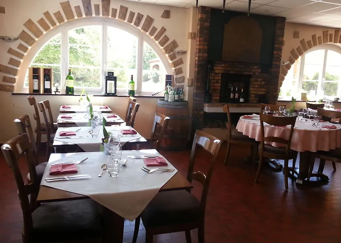 Logis L'auberge Du Gros 2*